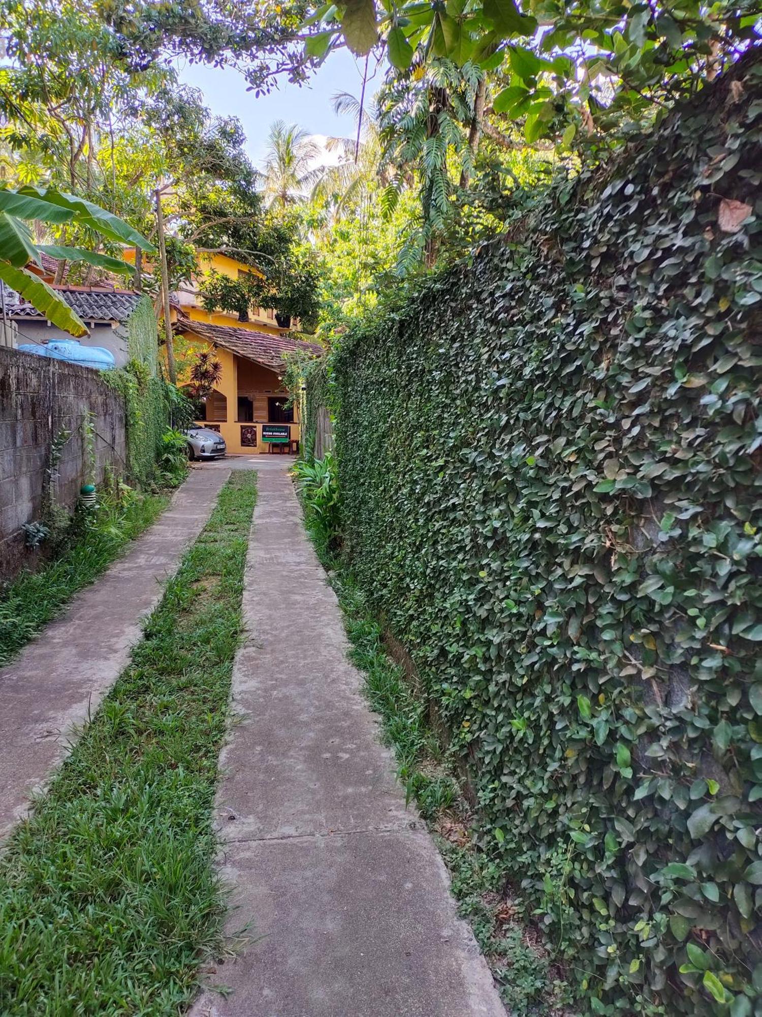 Brinkhouse Guesthouse , Unawatuna Beach Zewnętrze zdjęcie