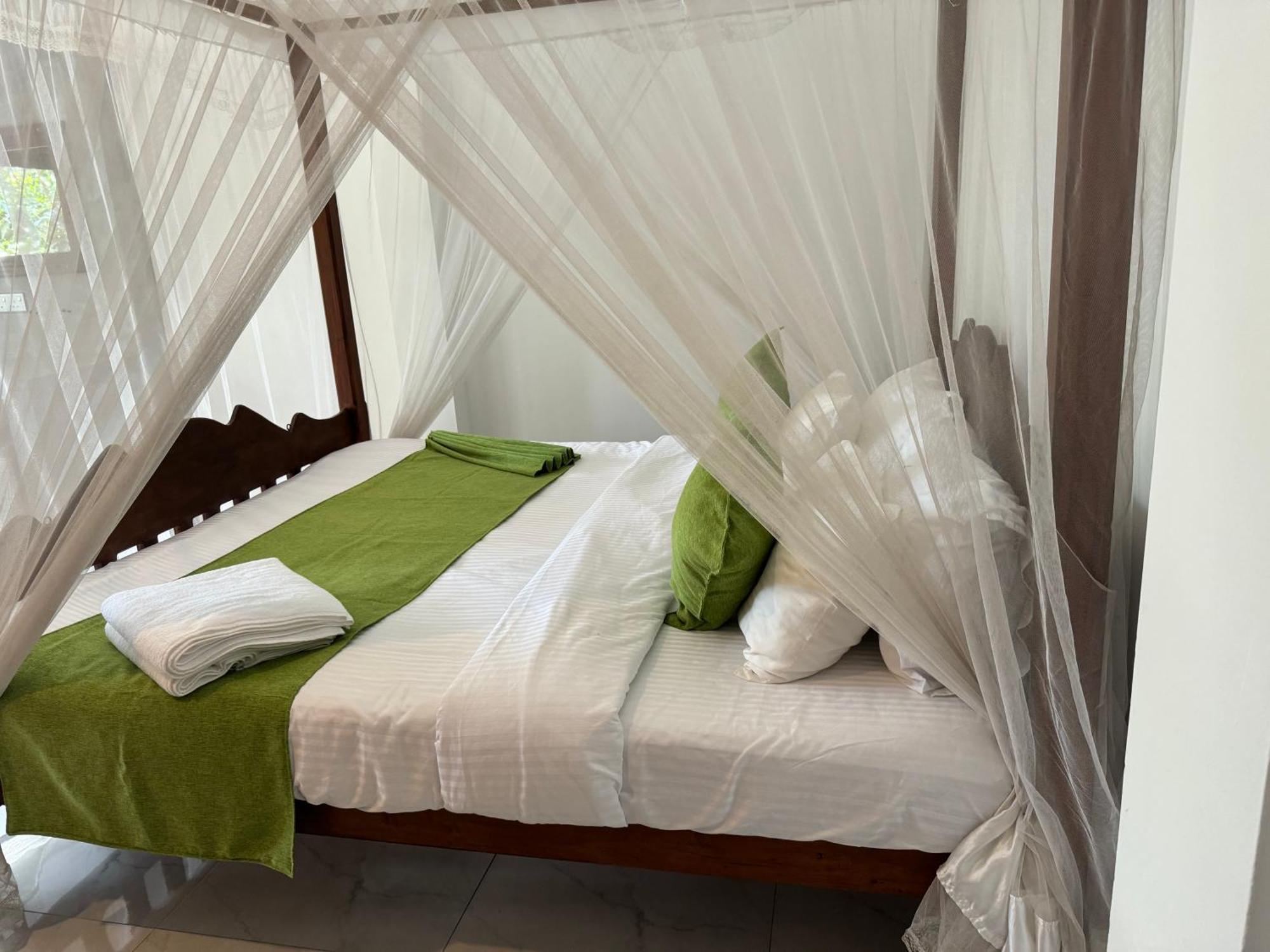 Brinkhouse Guesthouse , Unawatuna Beach Zewnętrze zdjęcie