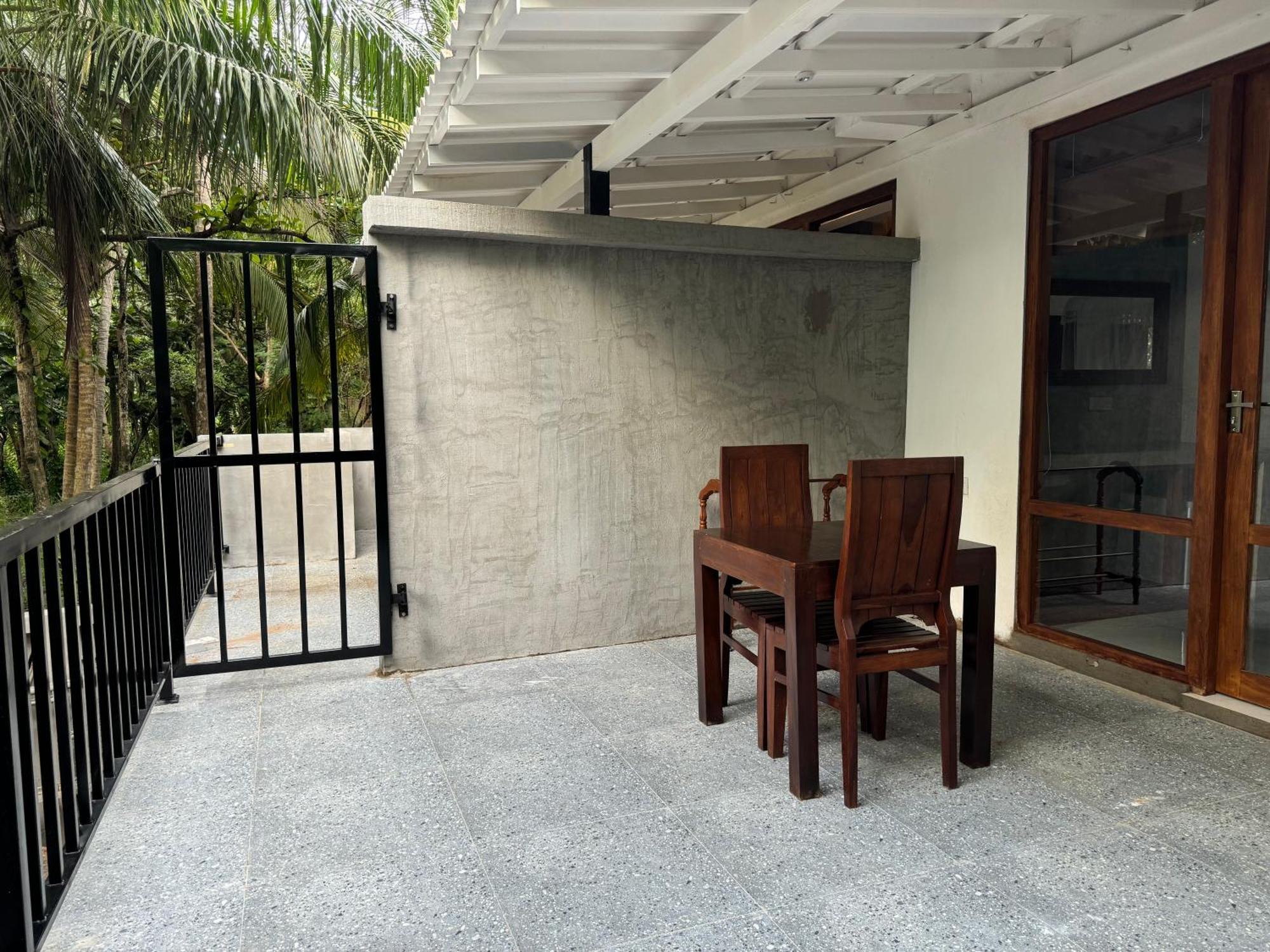 Brinkhouse Guesthouse , Unawatuna Beach Zewnętrze zdjęcie