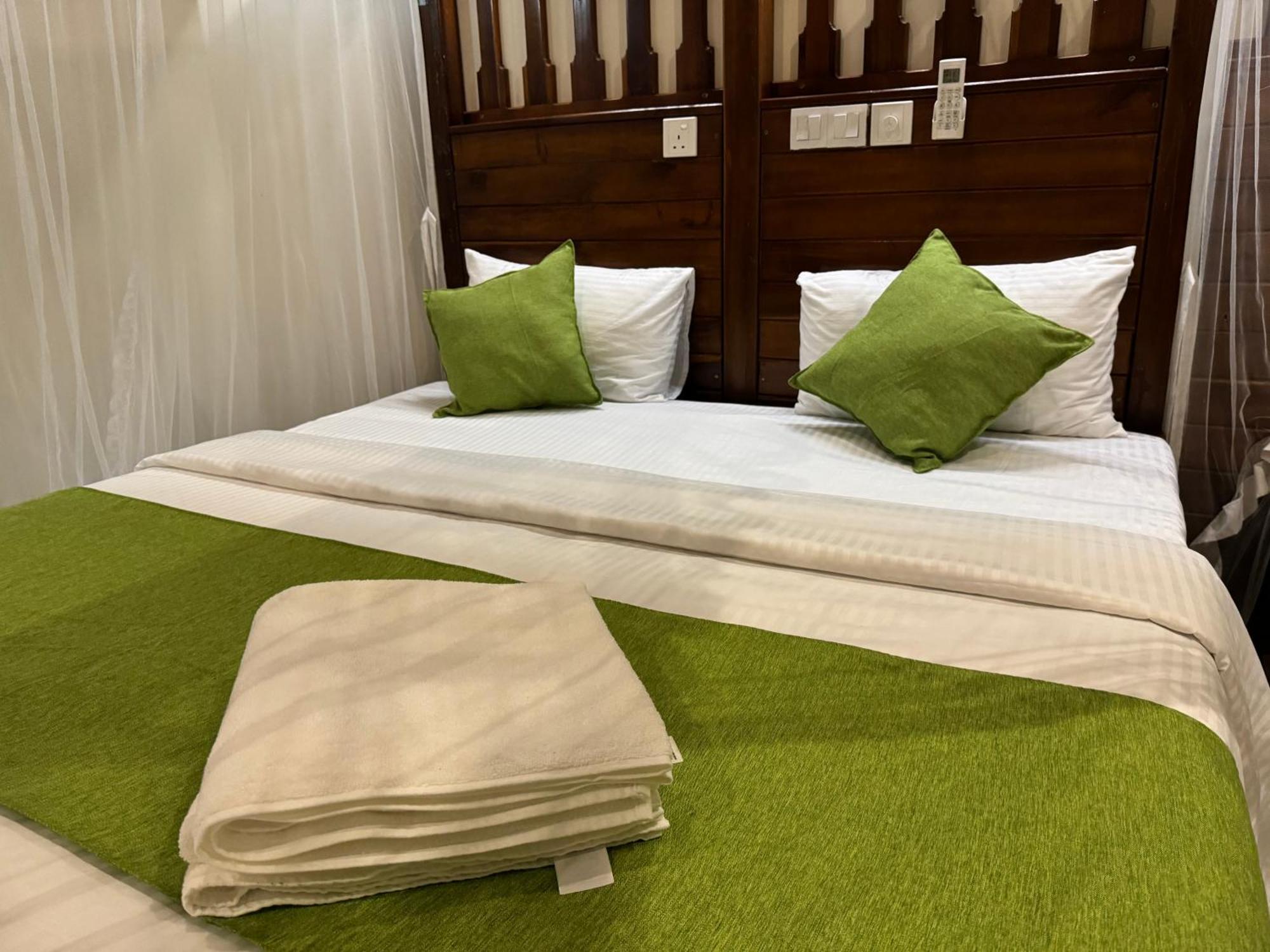 Brinkhouse Guesthouse , Unawatuna Beach Zewnętrze zdjęcie