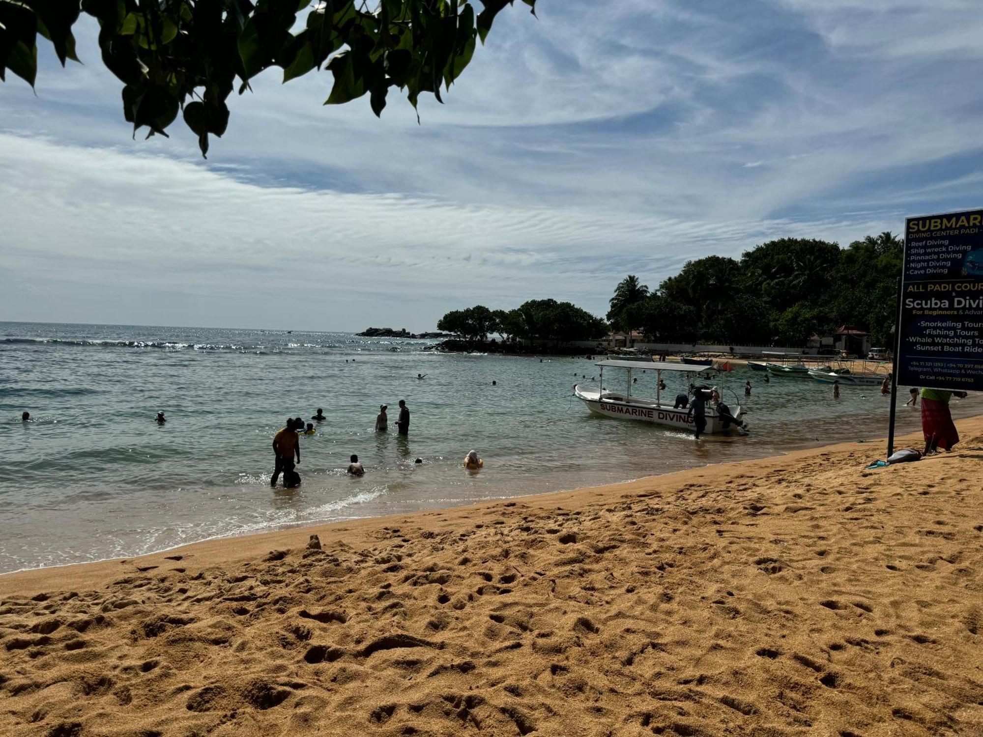 Brinkhouse Guesthouse , Unawatuna Beach Zewnętrze zdjęcie