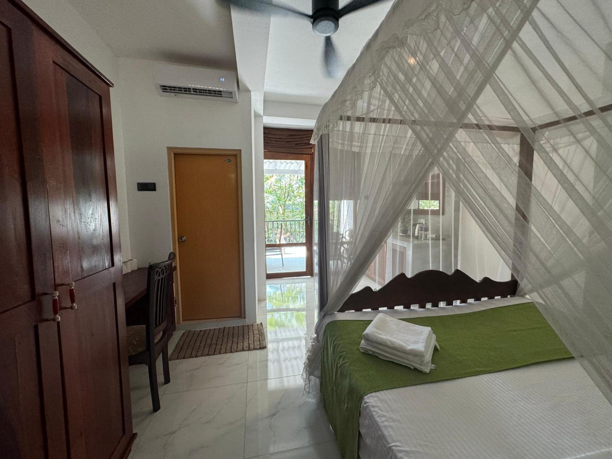 Brinkhouse Guesthouse , Unawatuna Beach Zewnętrze zdjęcie