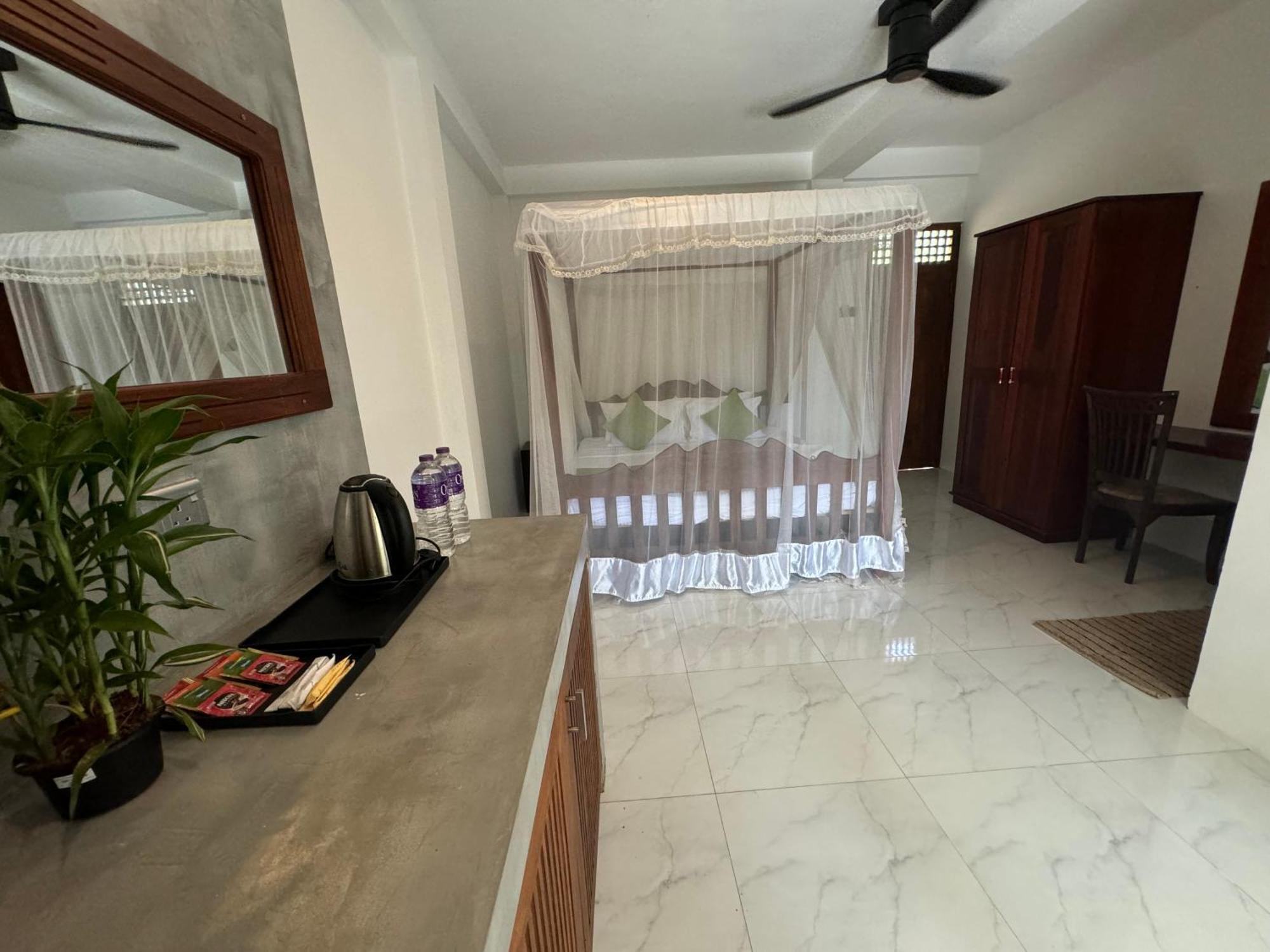 Brinkhouse Guesthouse , Unawatuna Beach Zewnętrze zdjęcie